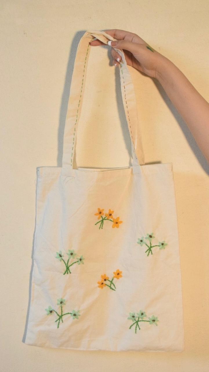 Lazy Dazy/Tote Bag/Handmade Embroided Bag